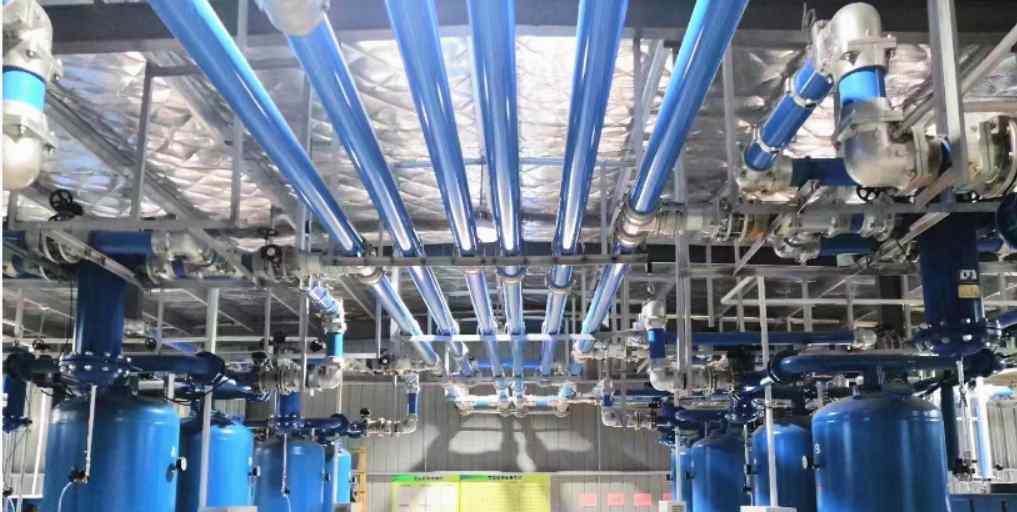 福斯特車間壓縮空氣管道